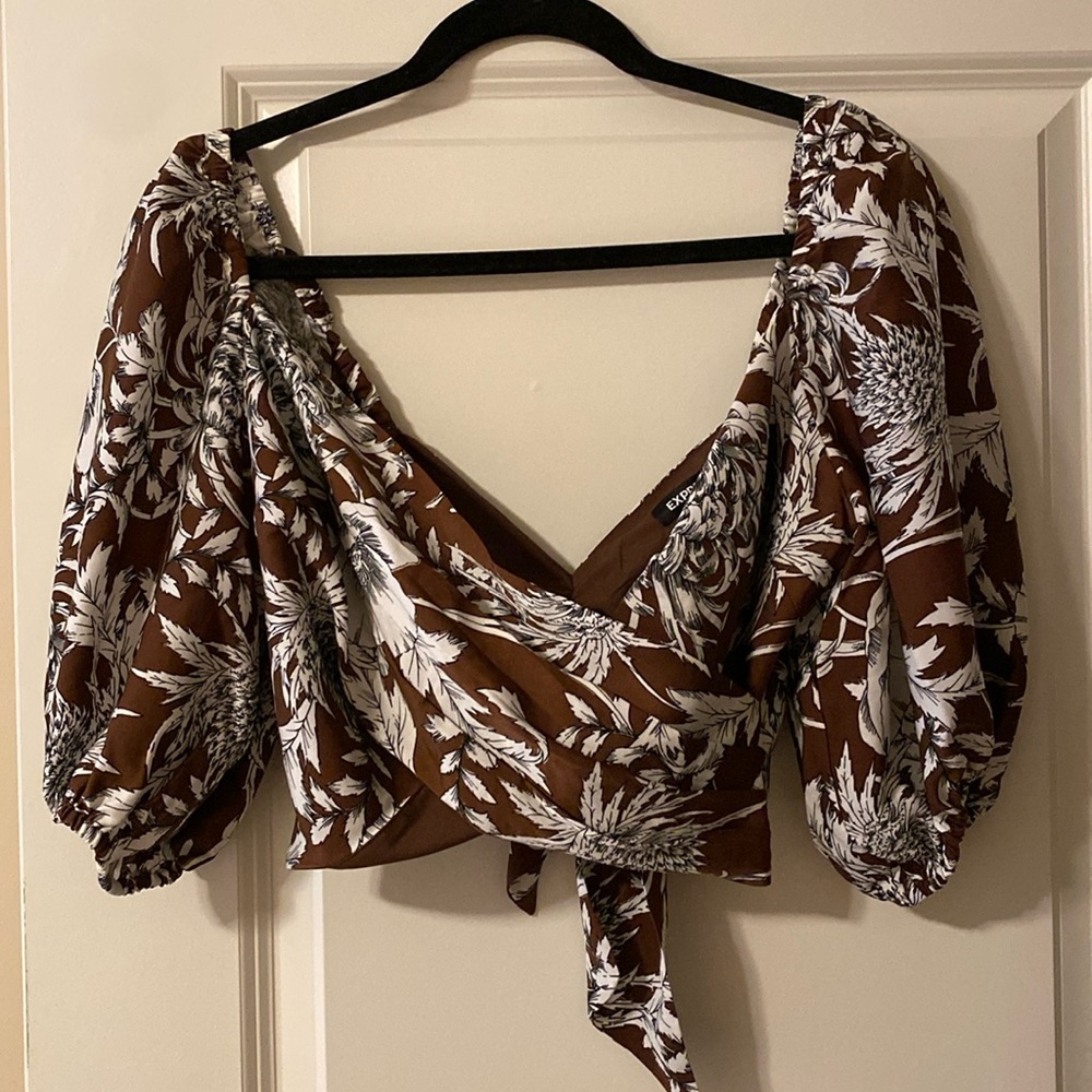 Express Crop Blouse